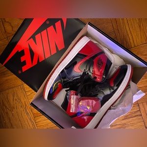 Air Jordan 1 OG Patent Breds